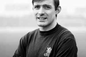 R.I.P.切尔西传奇球星鲍比·坦布林去世，俱乐部官方社媒悼念