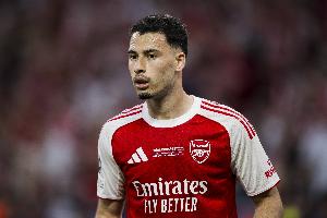 将结束6年枪手生涯？英媒：阿森纳准备出售马丁内利，心仪罗杰斯