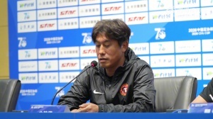 赛前｜徐正源：韩国拉练训练量很大 状态未到100%但一定全力以赴