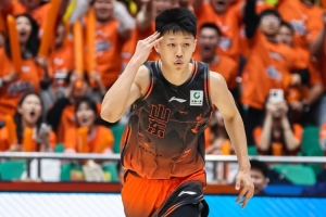 鲁媒：山东男篮和NBL山东蜜獾未来在球员的租借使用上会有合作