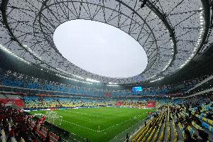 川媒：赛季结束后凤凰山足球场将扩容，座位扩到58000-60000个